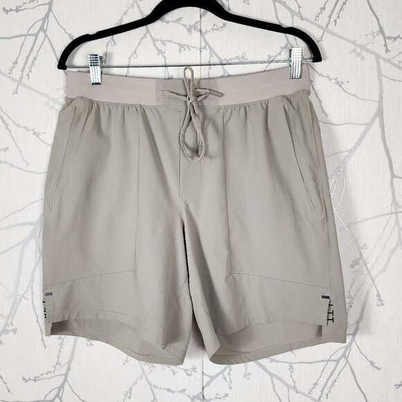 Lululemon Beige Abrasion Resistant Licence To Train Linerless Shorts 7" - Picture 1 of 6
